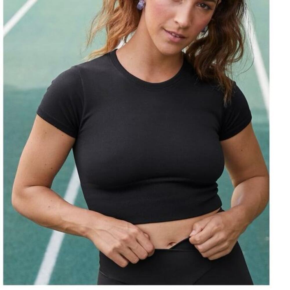 OFFLINE By Aerie Sidewalk Seamless Cropped Size T-Shirt XL